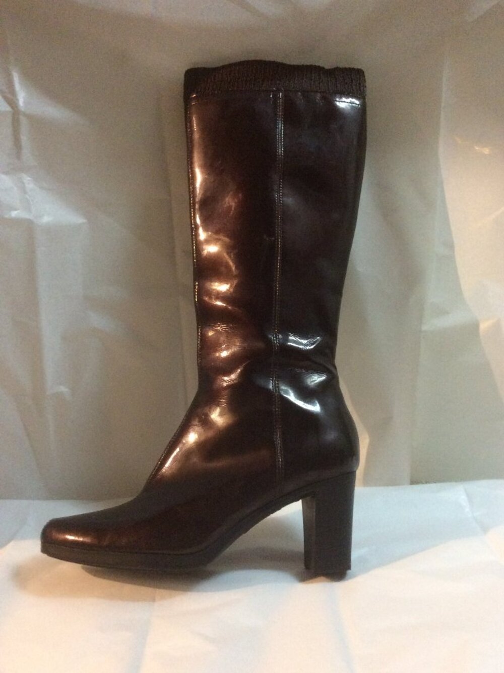 AQUATALIA Patent Leather Ribbed Knit Trim Knee High Boots Size 7.5